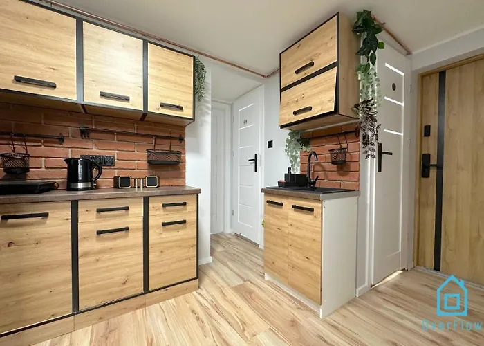 Tiny - 10 Minutes To Old Town Pansiyon Gdansk